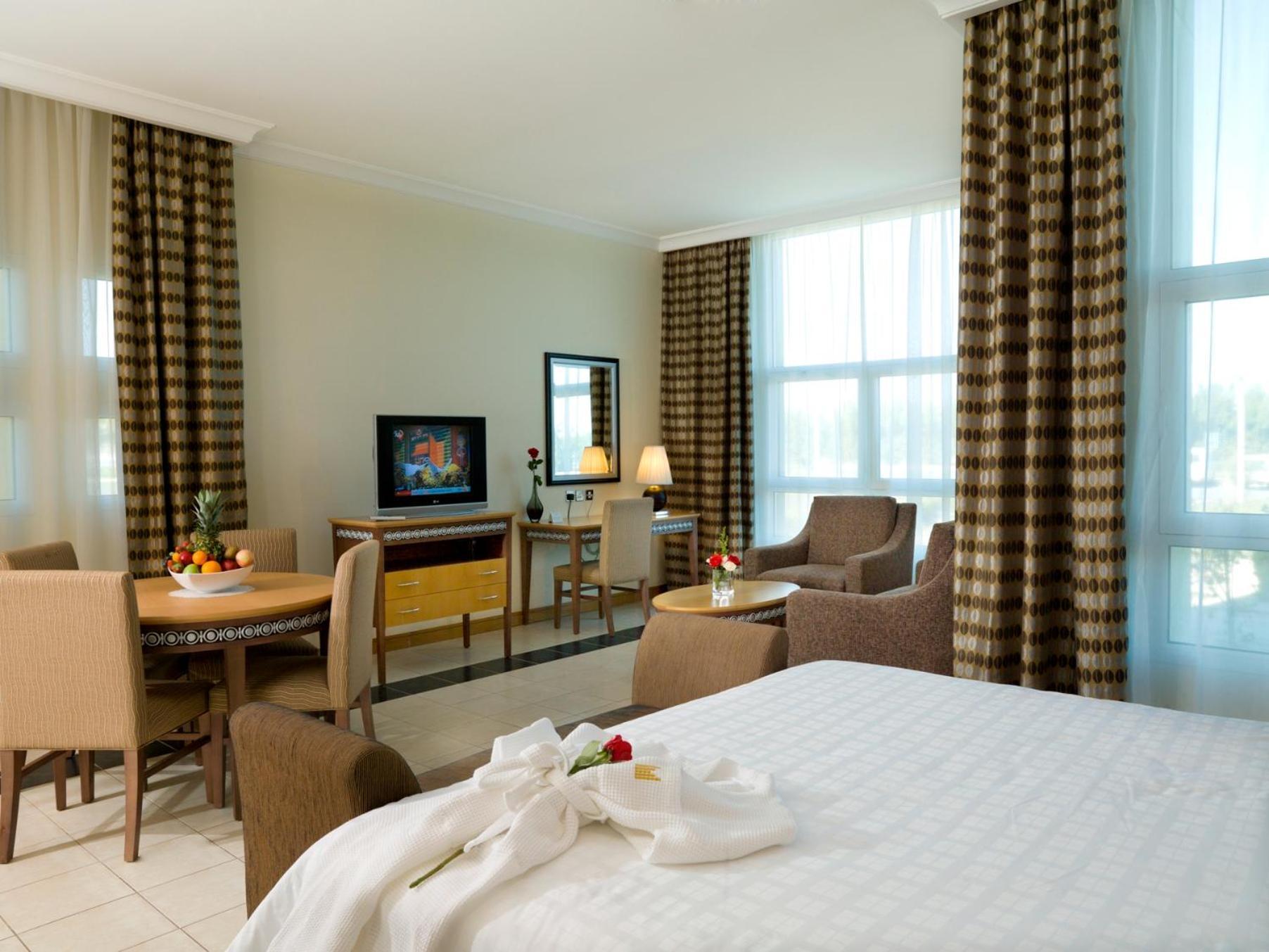 Copthorne Al Jahra Hotel & Resort Kuwait City Exterior foto
