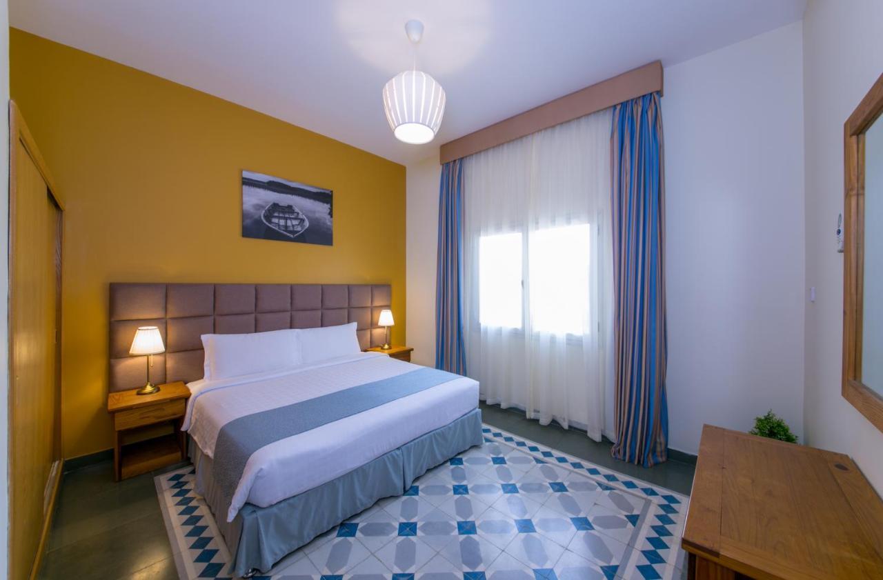 Copthorne Al Jahra Hotel & Resort Kuwait City Exterior foto